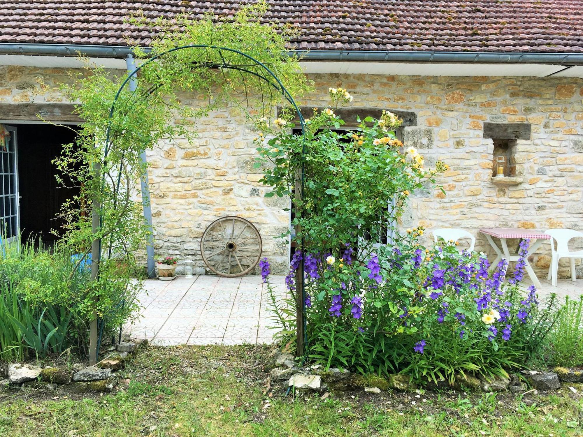 Chambre Bleuet Bed & Breakfast Auriac-du-Perigord Exterior photo